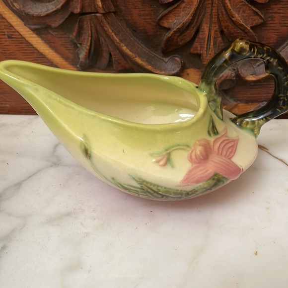 Vintage Hull art pottery teapot , cream and sugar bowl . - Picture 7 of 15